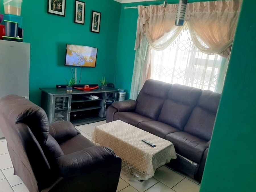 2 Bedroom Property for Sale in Amalinda Eastern Cape